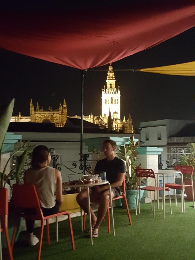 Rio Hostel Sevilla Eksteriør billede