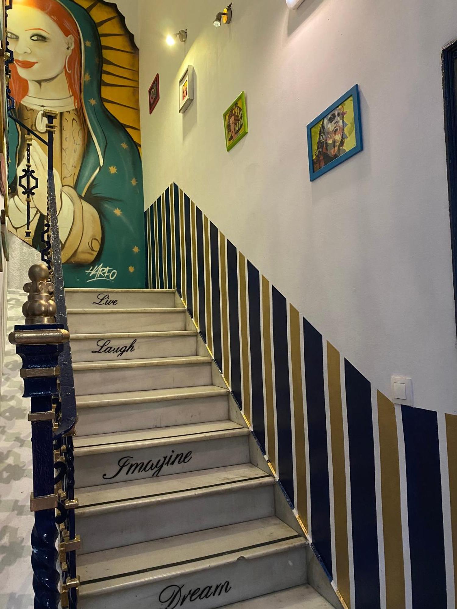 Rio Hostel Sevilla Eksteriør billede