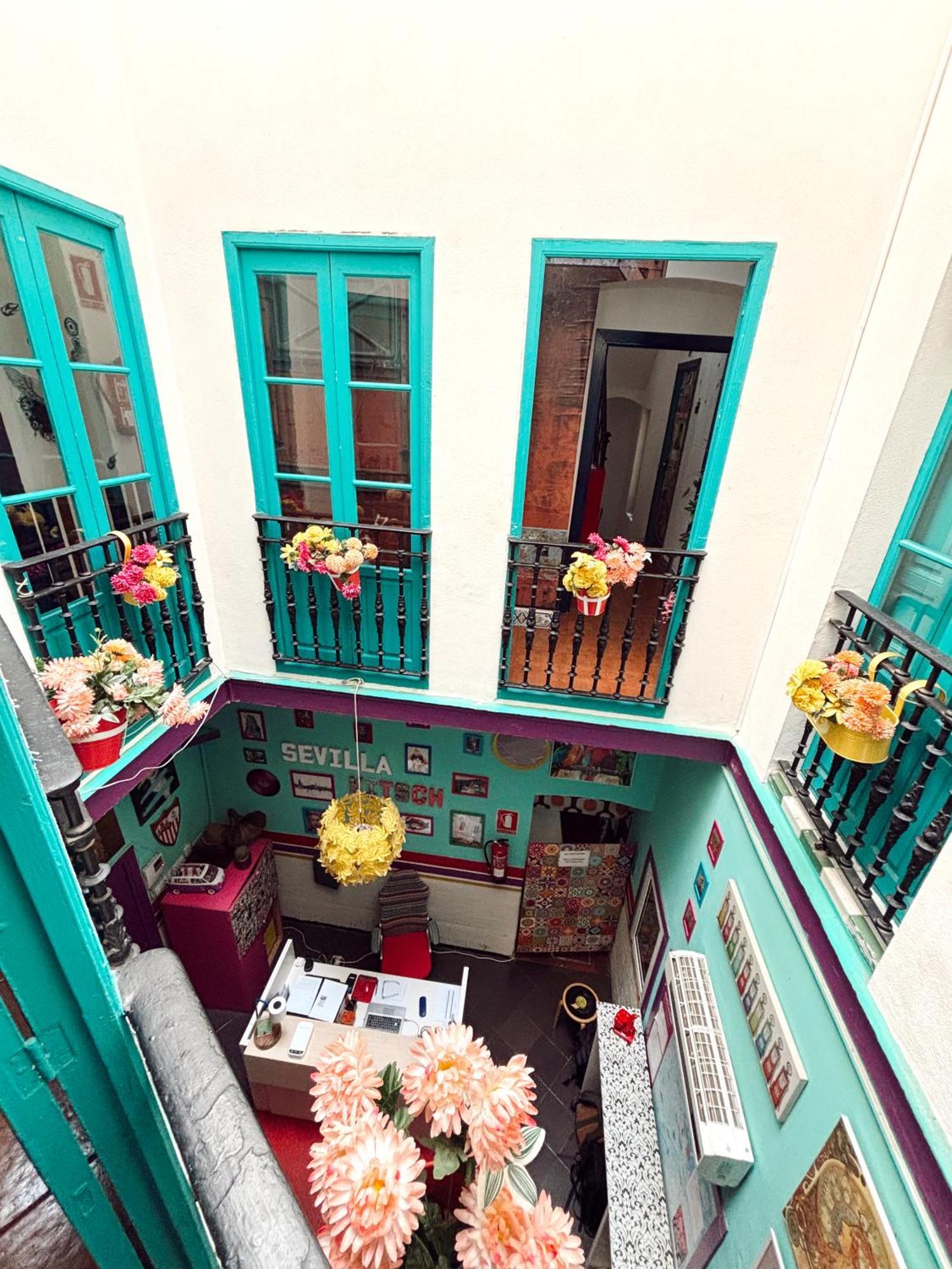 Rio Hostel Sevilla Eksteriør billede