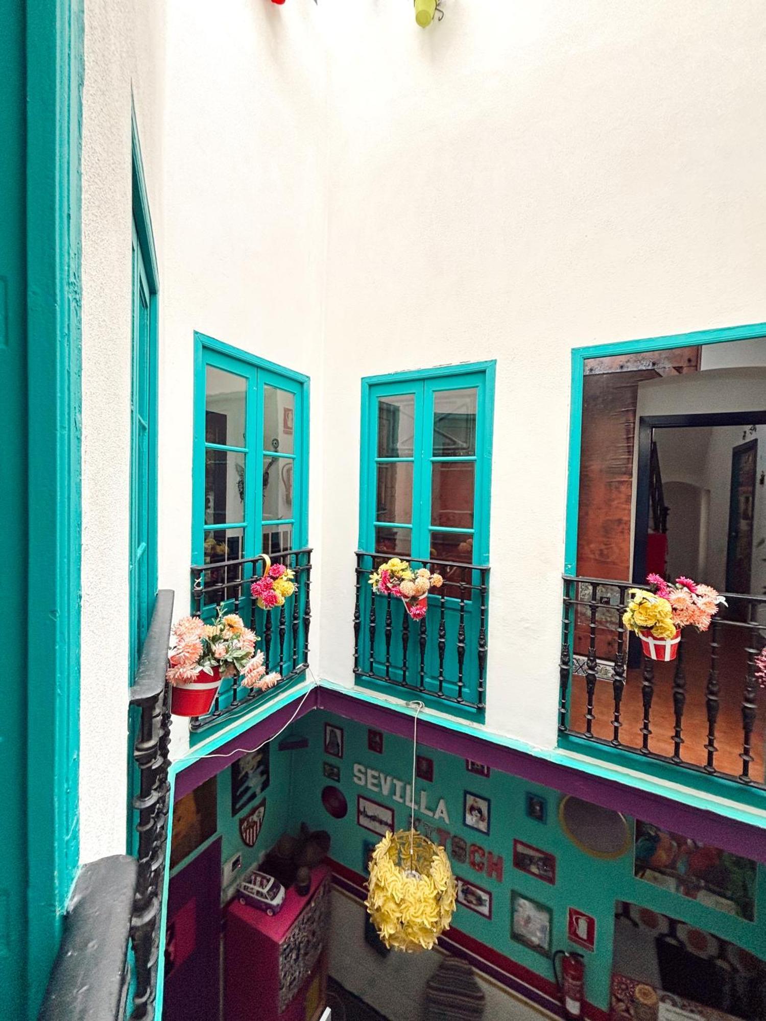 Rio Hostel Sevilla Eksteriør billede